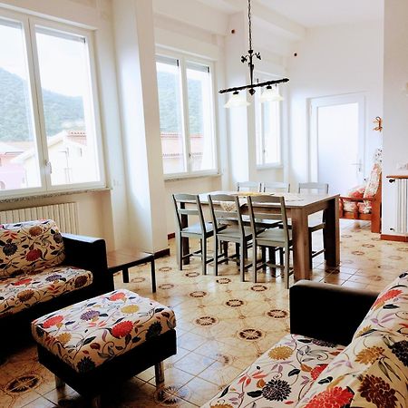 Casa Vacanze Sole E Mare Теулада Екстер'єр фото