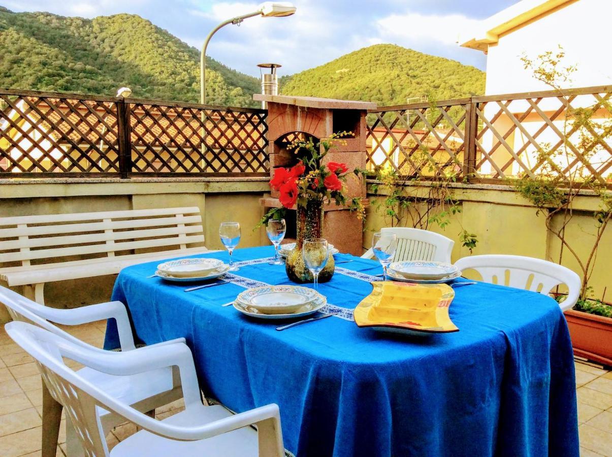 Casa Vacanze Sole E Mare Теулада Екстер'єр фото