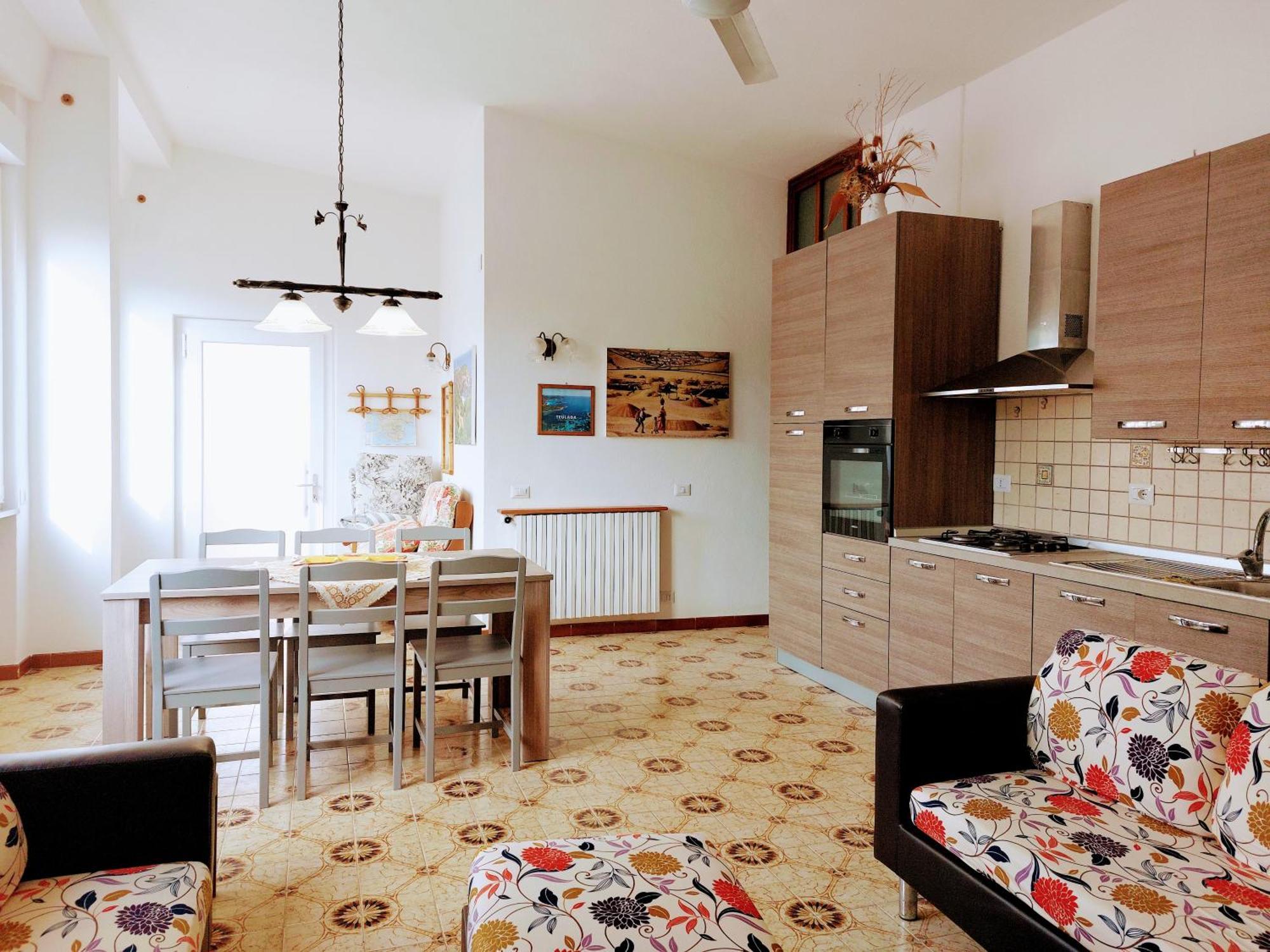 Casa Vacanze Sole E Mare Теулада Екстер'єр фото